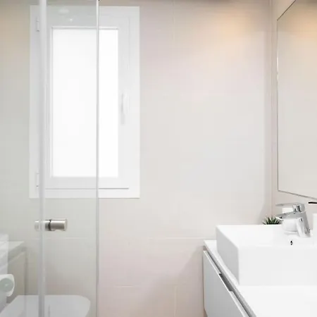 Apartament Lovely Two Bedroom With Panoramic Sea Views *